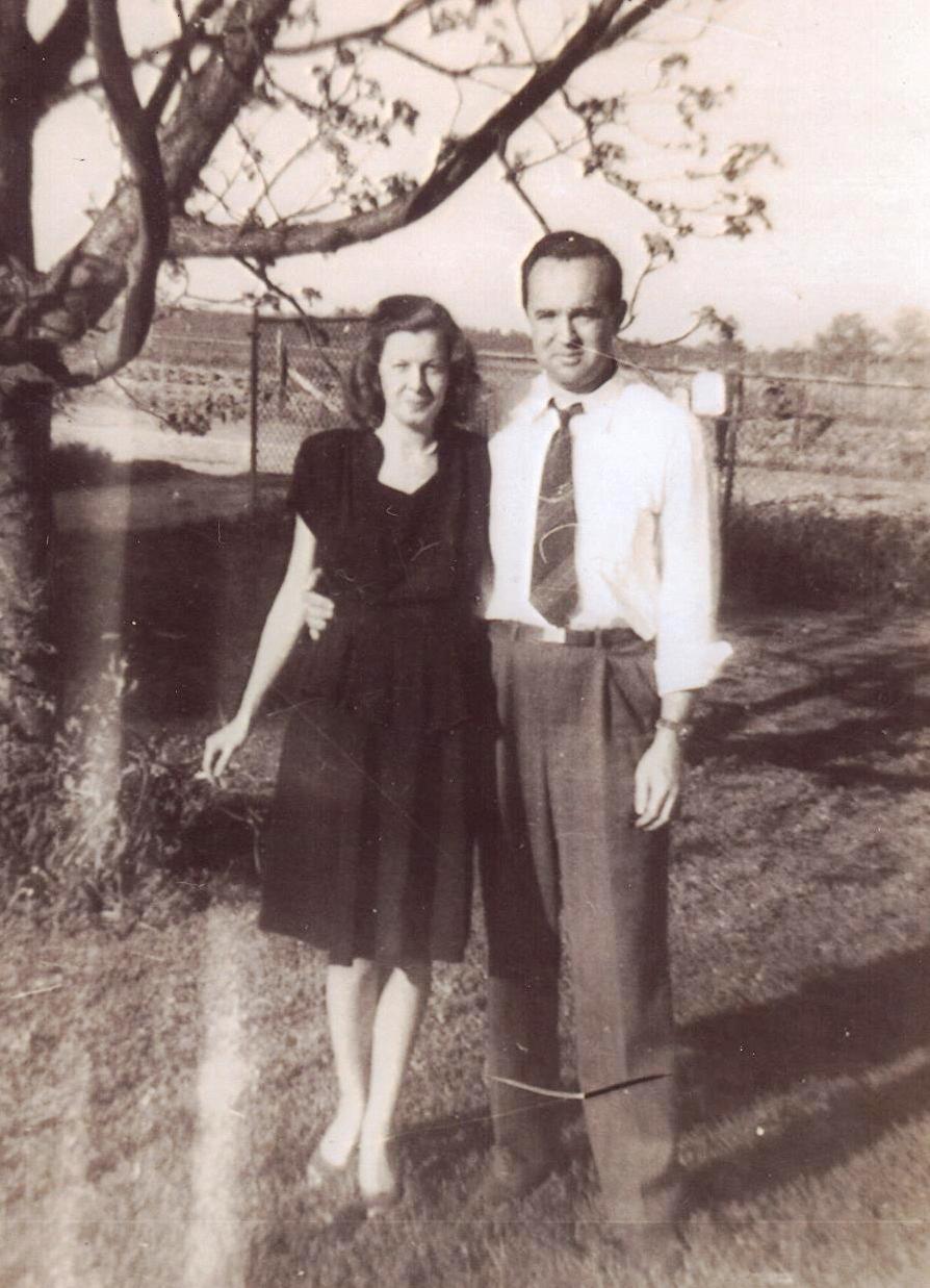 Bill with his wife Annie "Miss Sis"